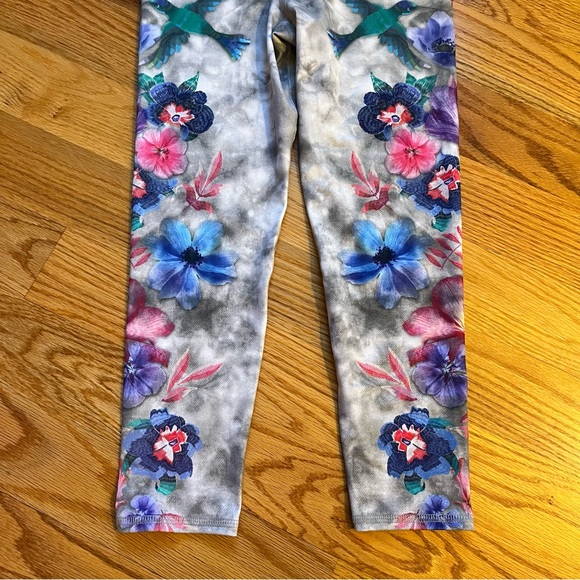 Evolution and Creation high waist orchid and bird print leggings size small - Picture 2 of 8